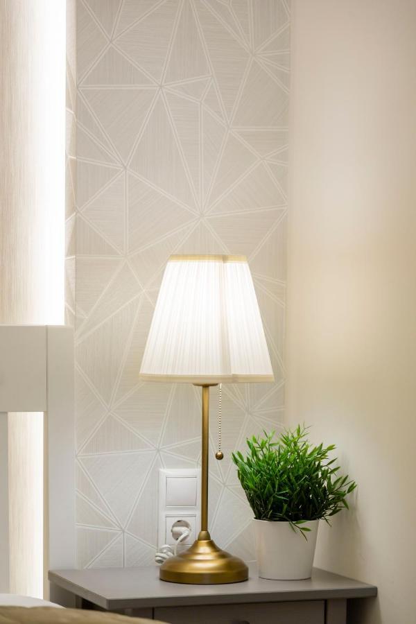 Luxurious Central Apartment In Liszt Ferenc Square Budapest Bagian luar foto